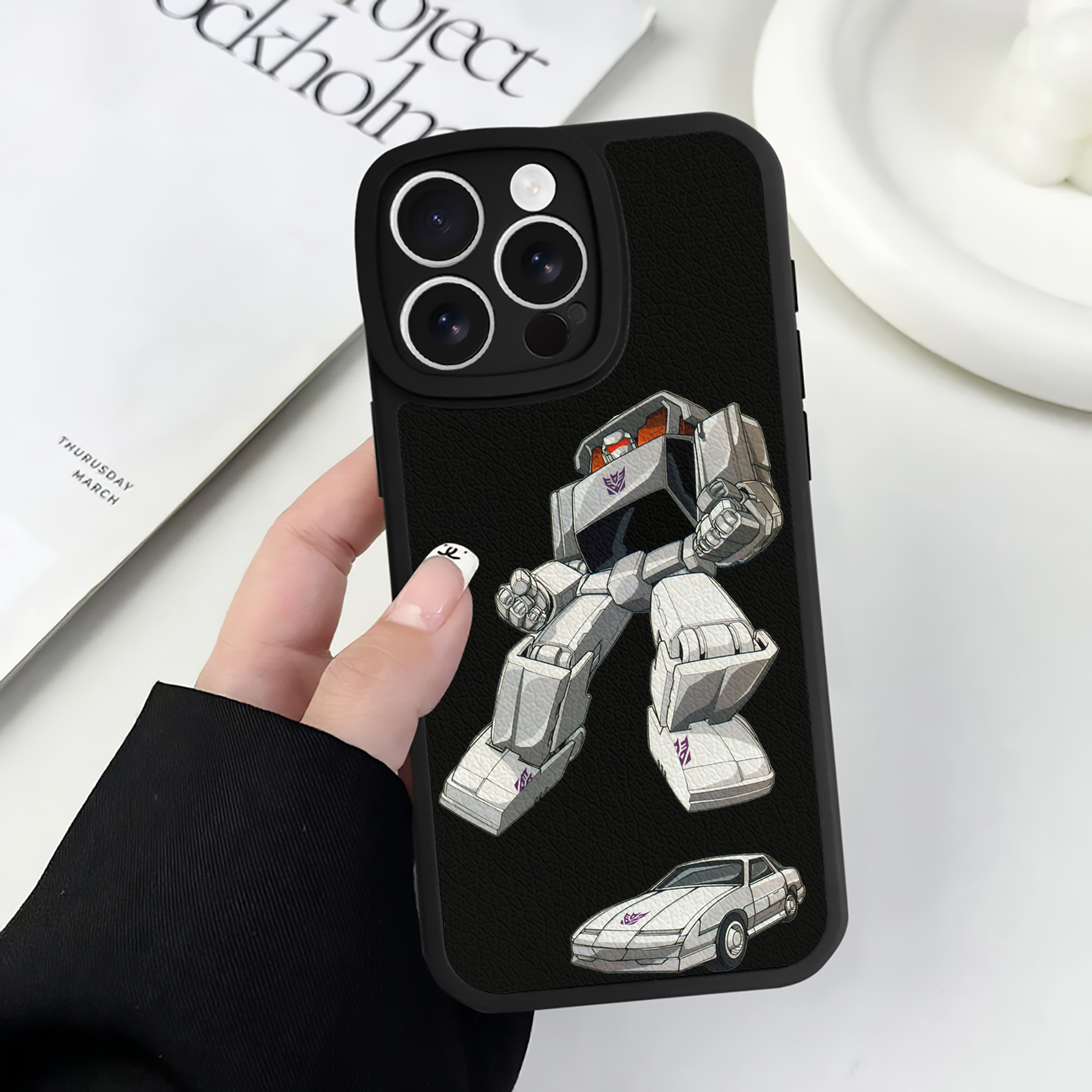 （画像用）  【iPhone 16シリーズ対応】シリコンスマホケース（レザー調） 材質：シリコン